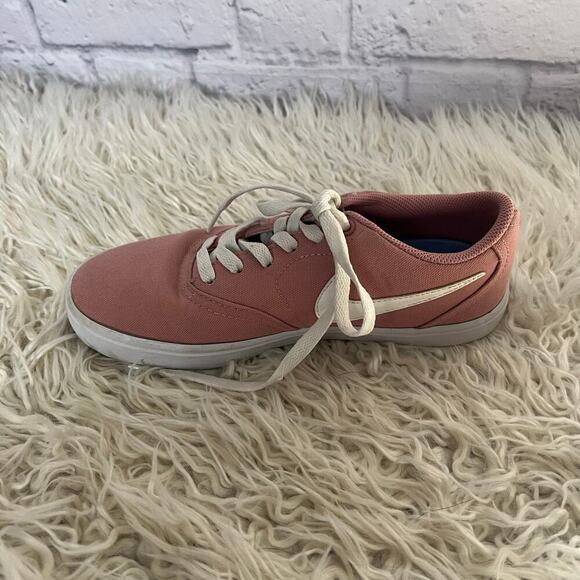 Nike Dusty Rose Women Tennis Shoe 921463-611 - Picture 8 of 11